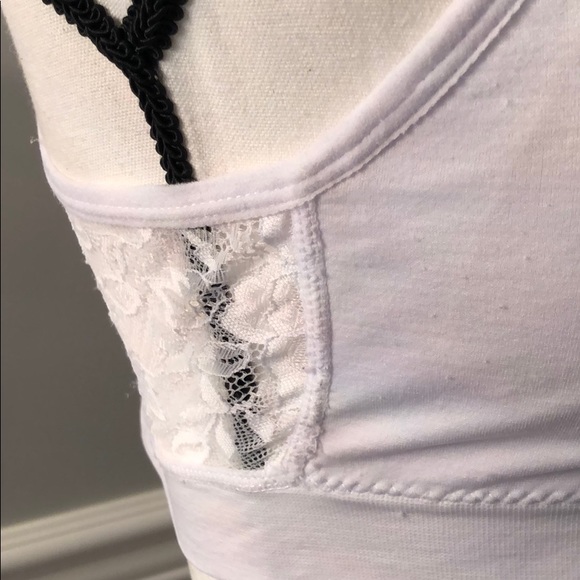 White lace bralette - Picture 3 of 4